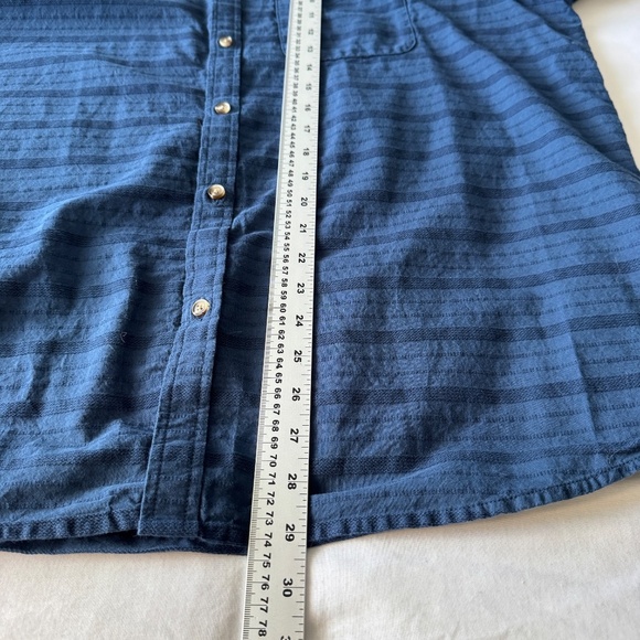 Old Navy Men's Everyday Shirt Textured Short Sleeve Button Up Blue Size XXL - Picture 11 of 13